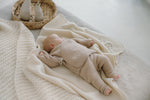 Babyhöschen „Schaf“ mit Stickerei; beige